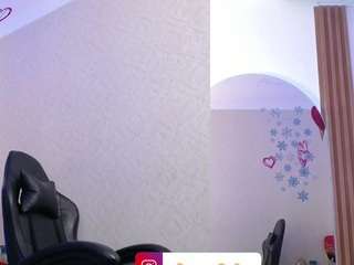 bunny-0's CamSoda show and profile