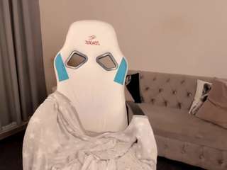 dolly-gleam webcam model