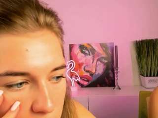  kity-blonde chat room