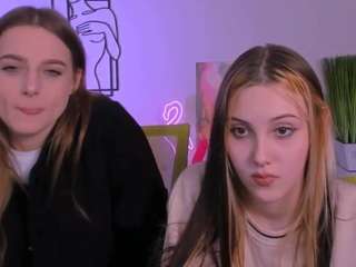  kity-blonde chat room