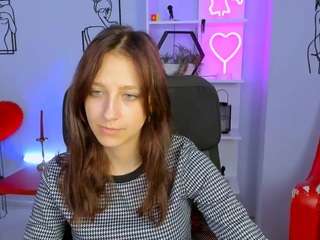  lia-sunset chat room