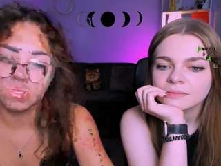  lia-sunset chat room