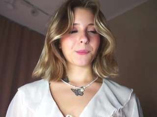 OlimpiaMiano live webcam show