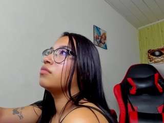 susan-moore29's CamSoda show and profile