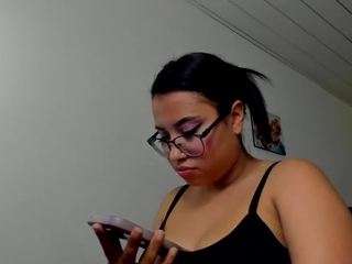 susan-moore29's CamSoda show and profile