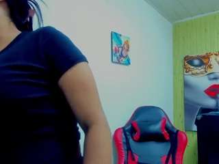 susan-moore29's CamSoda show and profile