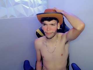 bigmilkman's CamSoda show and profile