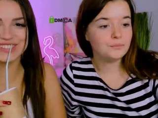 karoline-bell Live Webcam on CamSoda