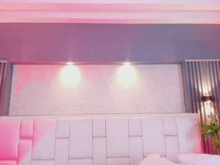 lunablakee Live Webcam on CamSoda