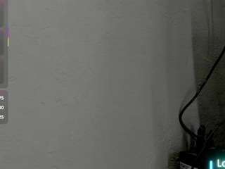 alisha-ebonyy webcam model