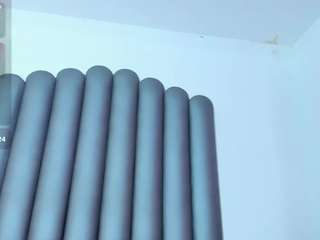 alisha-ebonyy live webcam show