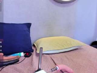 Alisha-Ebonyy live webcam show