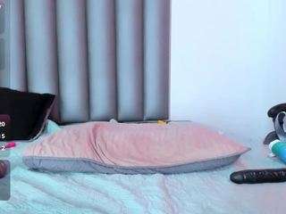 alisha-ebonyy Live Webcam on CamSoda