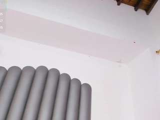 alisha-ebonyy's live room