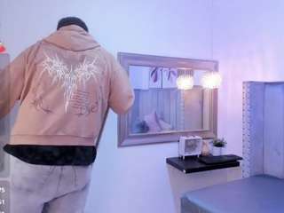 cloexbillyy Live Webcam on CamSoda