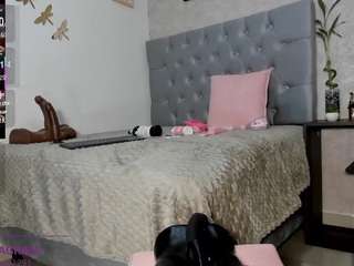 crystal-beennz webcam