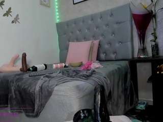 crystal-beennz webcam