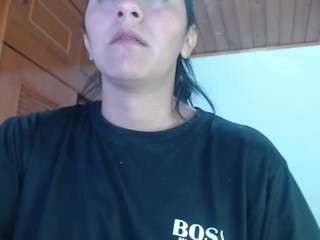  hilari18 chat room