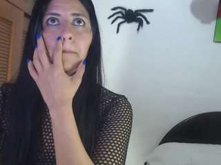  hilari18 chat room