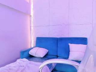 qetziastoun from CamSoda is Freechat