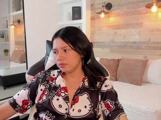 daniand's CamSoda show and profile