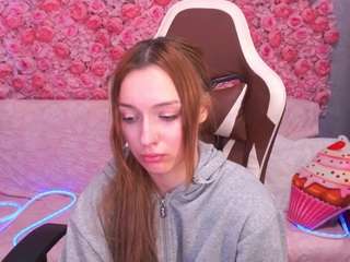 FoxyMayy