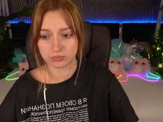 FoxyMayy live cam preview