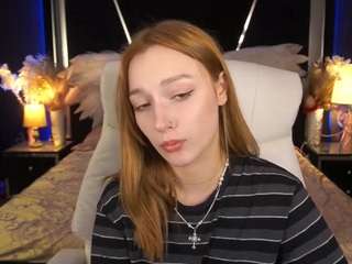 FoxyMayy live cam preview