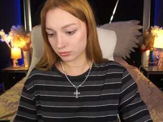FoxyMayy live cam preview