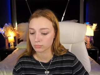 FoxyMayy live cam preview