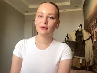 glindarothstein Live Webcam on CamSoda