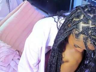 julitpink webcam model