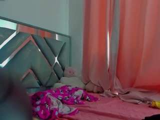 JulitPink