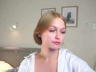lula-pie Live Webcam on CamSoda