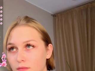 lula-pie Live Webcam on CamSoda