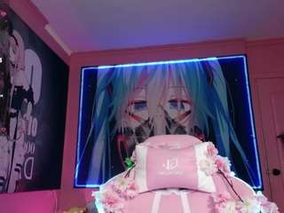 milkmesoftly from CamSoda is Freechat