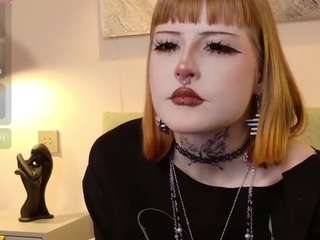milkmesoftly live cam profile