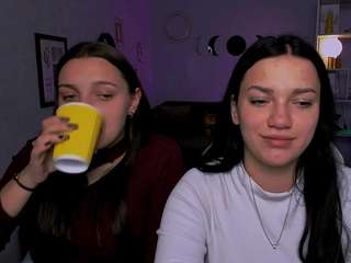 ofelia-peachy webcam
