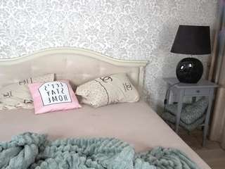 crystalblissi Live Webcam on CamSoda