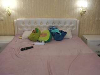 eliarose Live Webcam on CamSoda