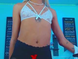 chloe-thunders webcam model