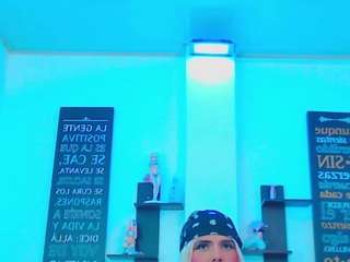 chloe-thunders Live Webcam on CamSoda