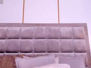 dakotawangi live cam profile