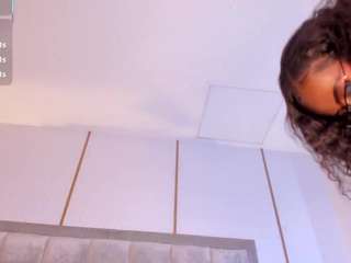 Dakota Wangi live webcam show