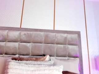 Dakota Wangi live cam preview