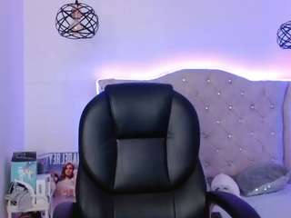  eva-walker chat room