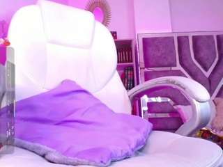eva-walker Live Webcam on CamSoda