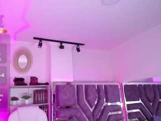 eva-walker Live Webcam on CamSoda