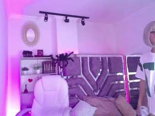 eva-walker Live Webcam on CamSoda