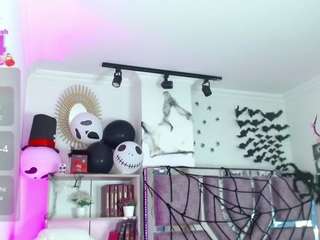 eva-walker from CamSoda is Freechat